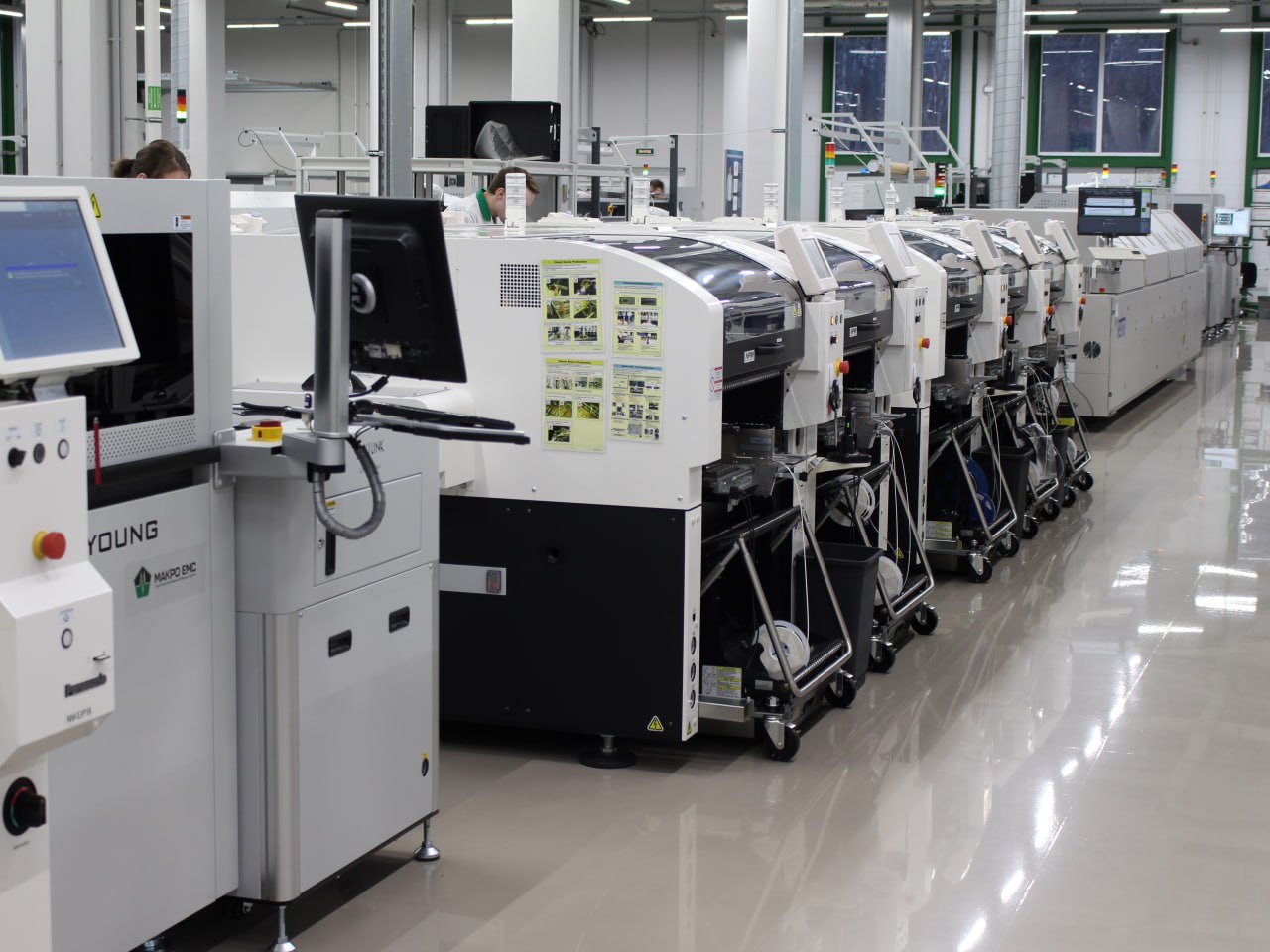 Локализация производства электроники для автопроизводителей